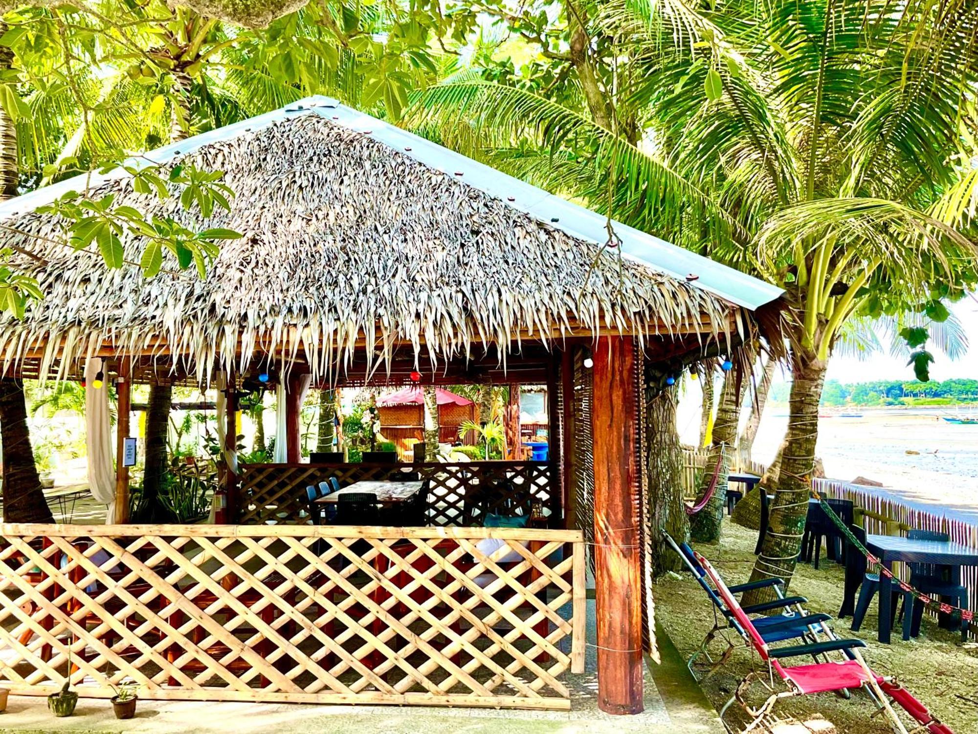 Treasure Beach Resort Carles Luaran gambar