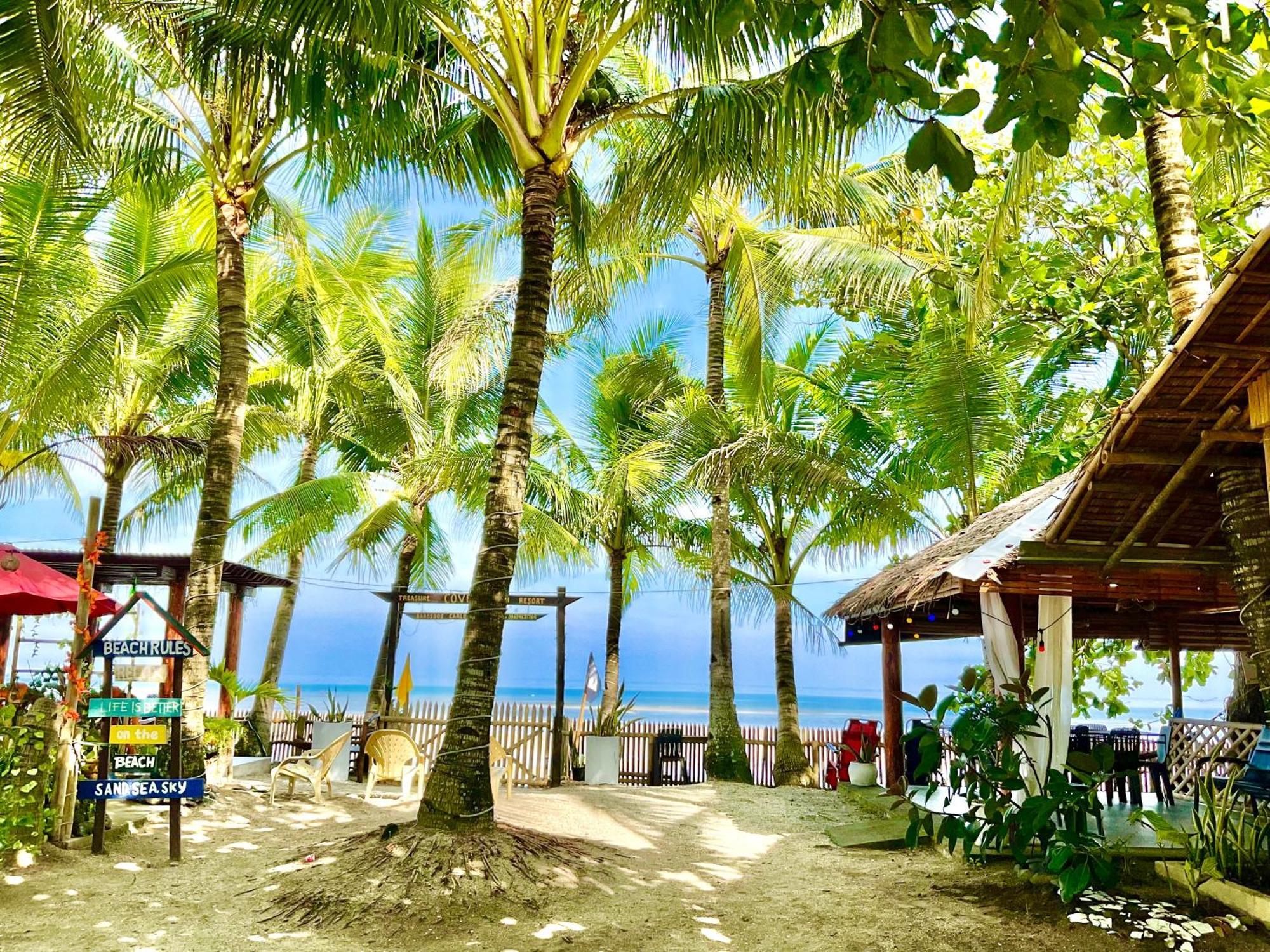 Treasure Beach Resort Carles Luaran gambar