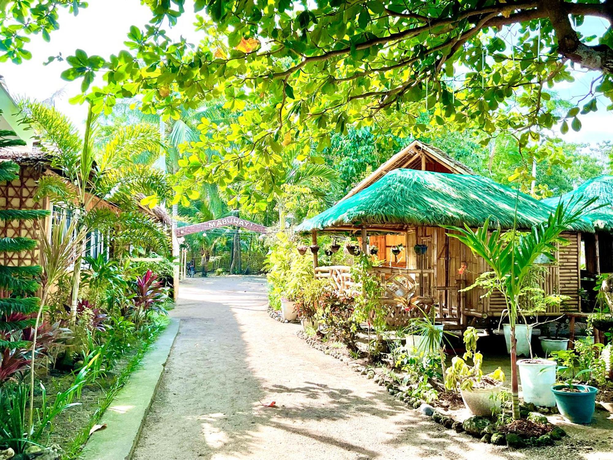 Treasure Beach Resort Carles Luaran gambar