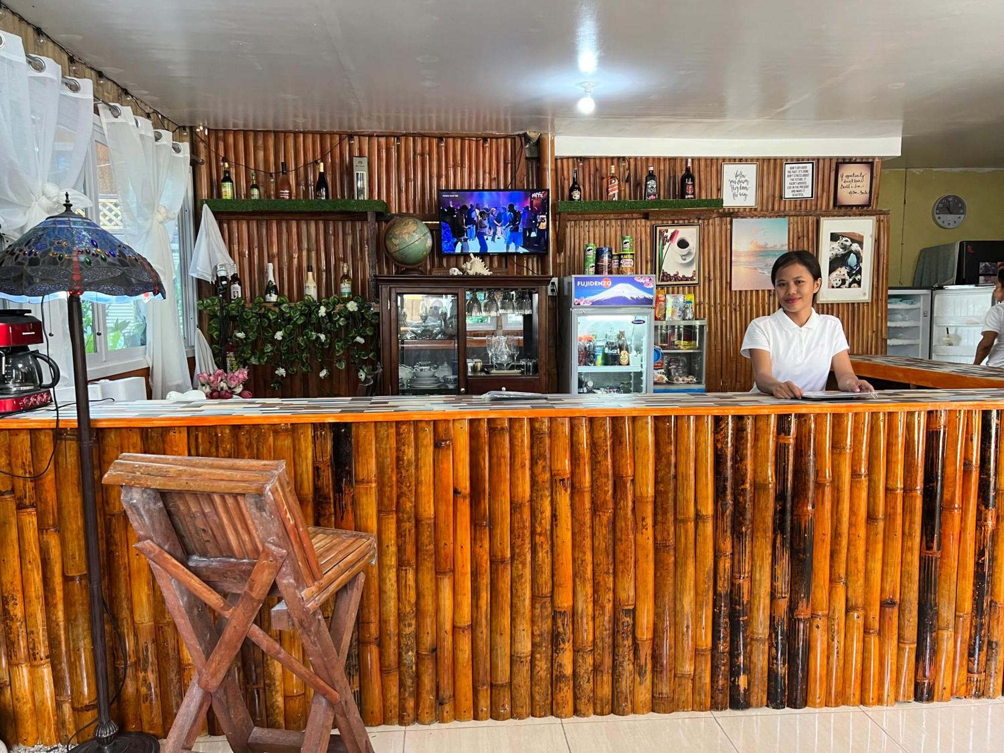 Treasure Beach Resort Carles Luaran gambar