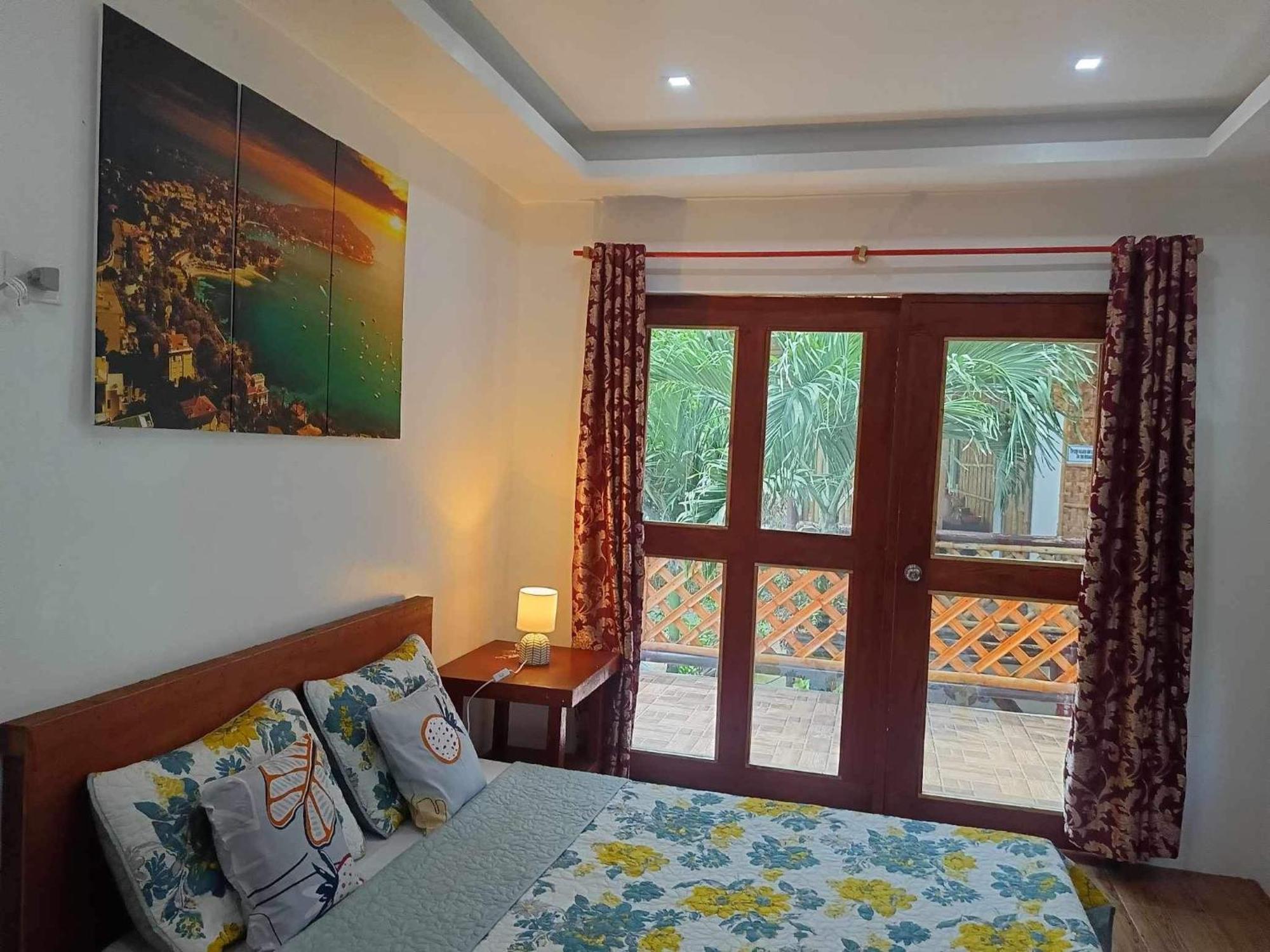 Treasure Beach Resort Carles Luaran gambar